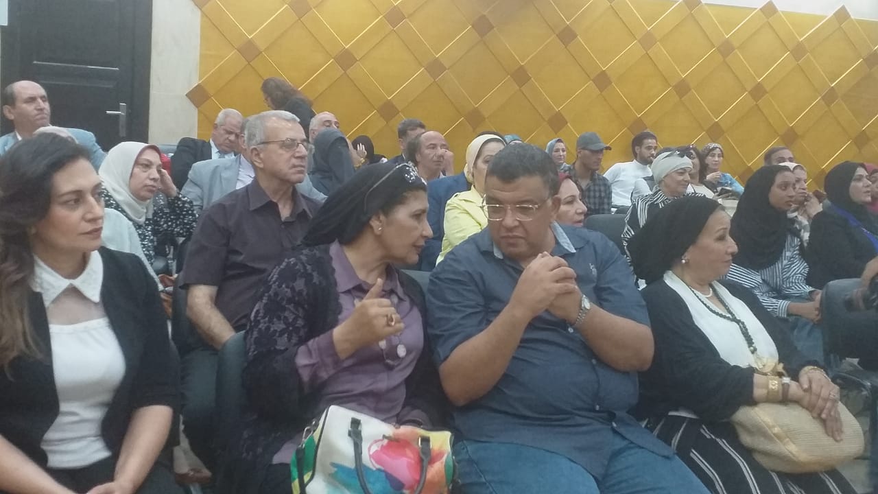 وعى المواطن حجز الزاوية فى بناء الدول .. لقاء ثقافي فكري في مكتبة القاهرة الكبرى