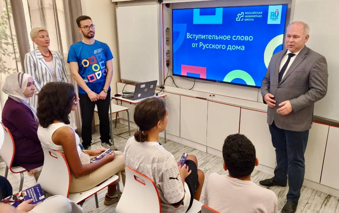 انطلاق المدرسة الروسية للهندسة بالقاهرة