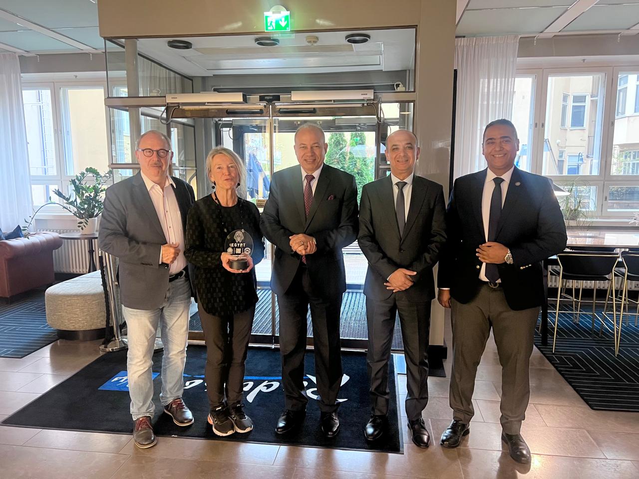 رئيس جامعة المنصورة يزور جامعة «هاغا-هيليا» بدولة فنلندا لتعزيز سبل التعاون