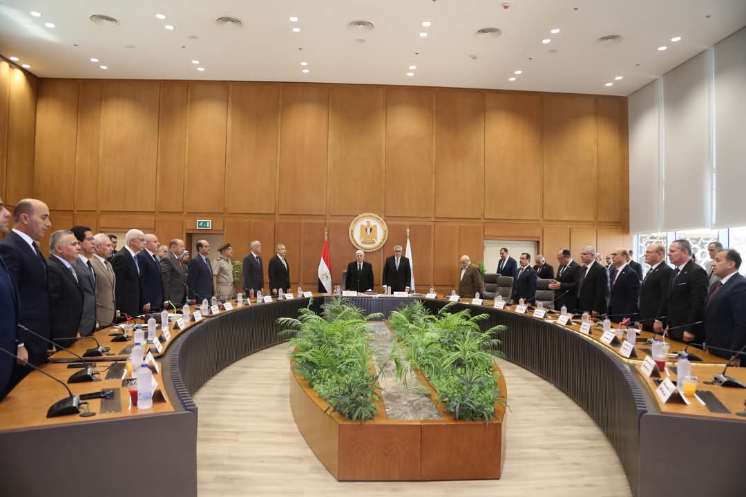 رئيس جامعة الزقازيق يشارك في اجتماع المجلس الأعلى للجامعات بالعاصمة الإدارية الجديدة.