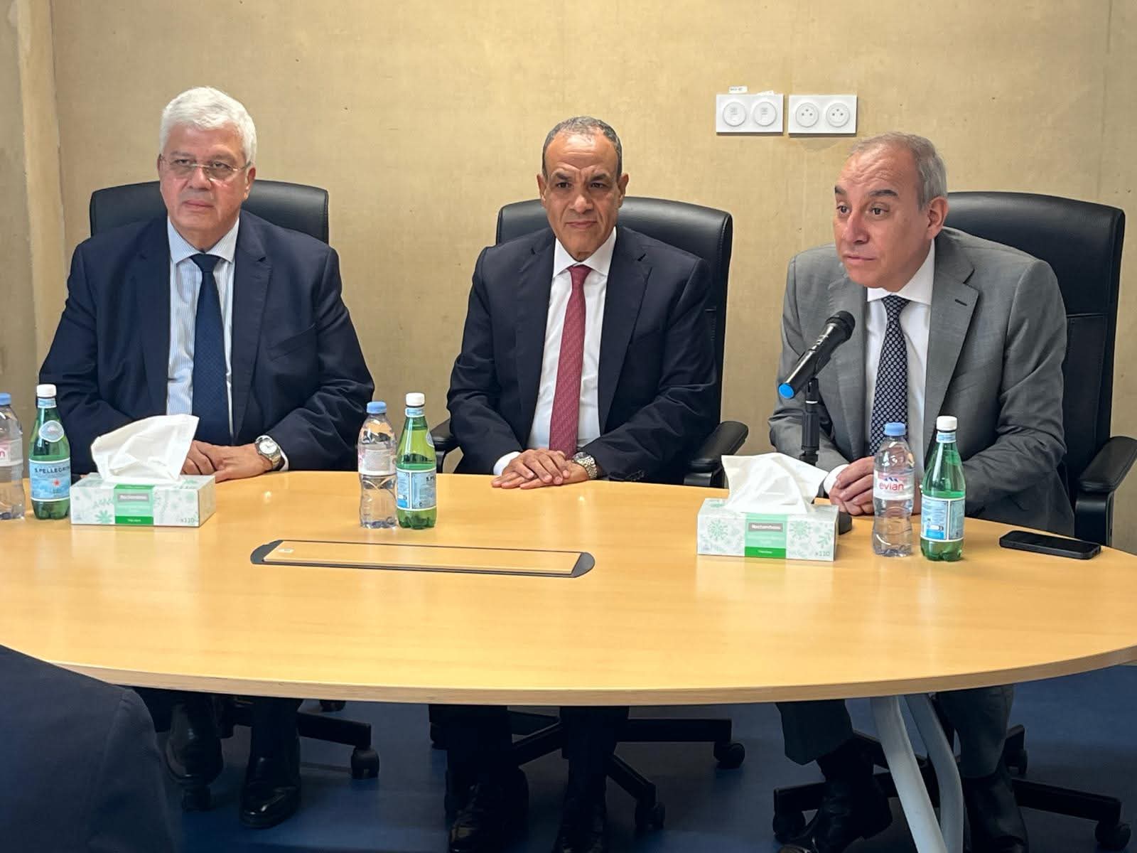 بيان صادر عن وزارتي الخارجية والهجرة وشئون المصريين بالخارج والتعليم العالي والبحث العلمي.