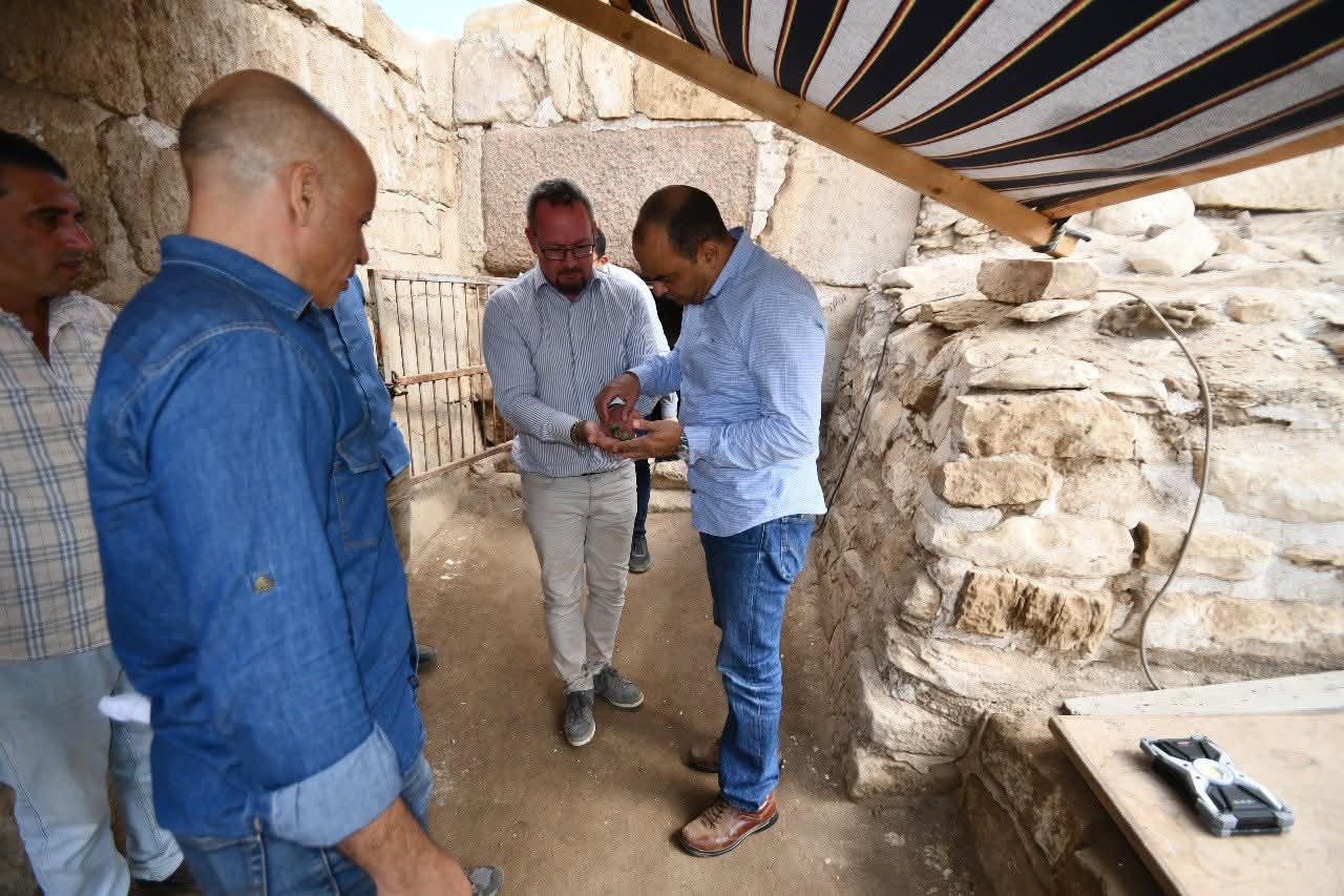 تانيس بالشرقية اكتشاف أثري جديد يُعيد كتابة تاريخ الأسرة 22