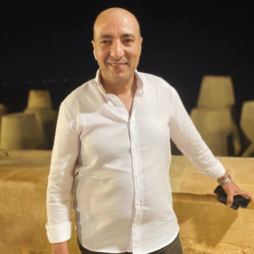رسالة شكر وتقدير إلى “مستر إسلام محمد” معلم الأجيال